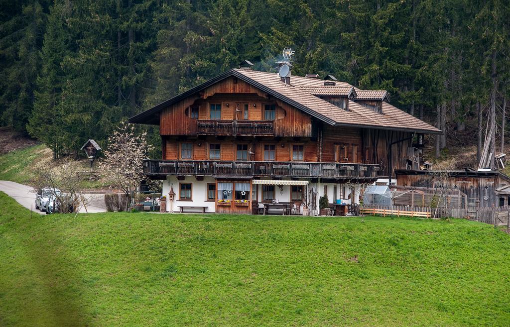 Апартаменты Haus Waldruhe Сан-Кандидо Экстерьер фото